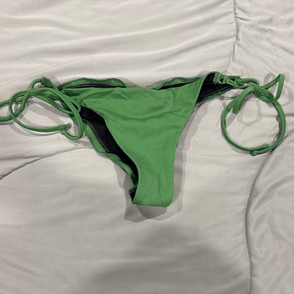 VENUS Green Side-Tie Bikini Bottom